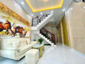 Nhà bán tại đường Hoàng Văn Thụ Quận Tân Bình giá 4.25 tỷ 33.5 m²
